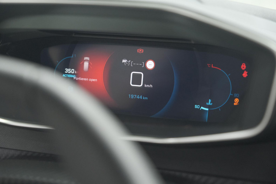 Peugeot 208 PureTech 100 Allure | Stoelverwarming | Adaptieve Cruise Control | Camera | Apple Carplay