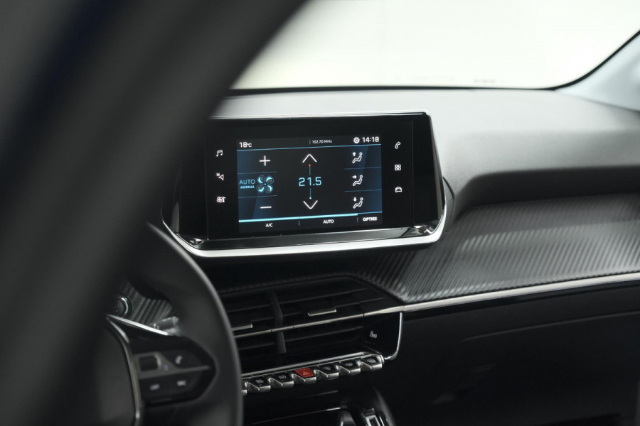 Peugeot 208 PureTech 100 Allure | Stoelverwarming | Adaptieve Cruise Control | Camera | Apple Carplay