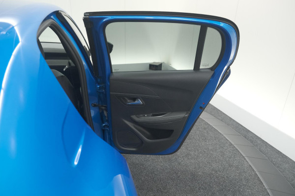 Peugeot 208 PureTech 100 Allure | Stoelverwarming | Adaptieve Cruise Control | Camera | Apple Carplay