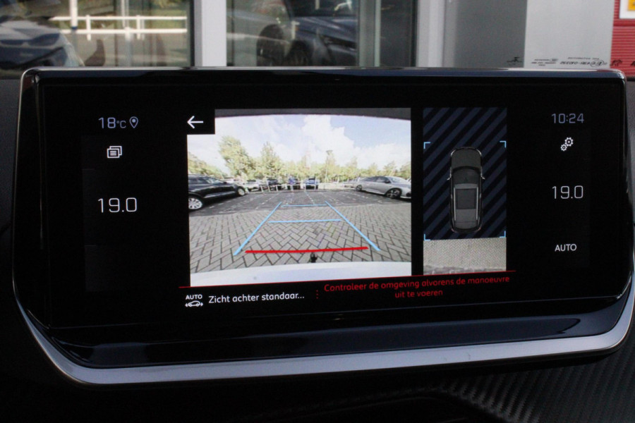 Peugeot 2008 1.2 130PK AUTOMAAT ALLURE PACK | TREKHAAK | NAVIGATIE | APPLE CARPLAY/ANDROID AUTO | ACHTERUITRIJ CAMERA | 3-D COCKPIT | CRUISE CONTROL | CLIMATE CONTROL | LED KOPLAMPEN | LICHTMETALEN VELGEN 17" | NAVIGATIE | DAB+ RADIO |