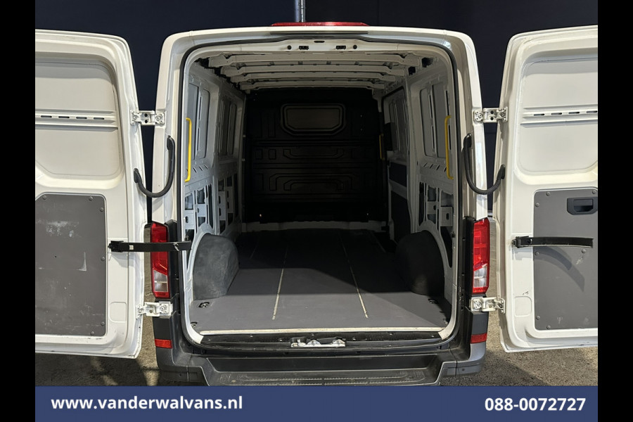 Volkswagen Crafter 2.0 TDI 140 pk L3H2 L2H1 Euro6 ** Airco | Apple Carplay | Cruisecontrol | Andoid Auto | Parkeersensoren, Stoelverwarming, Bijrijdersbank, 3000kg trekvermogen