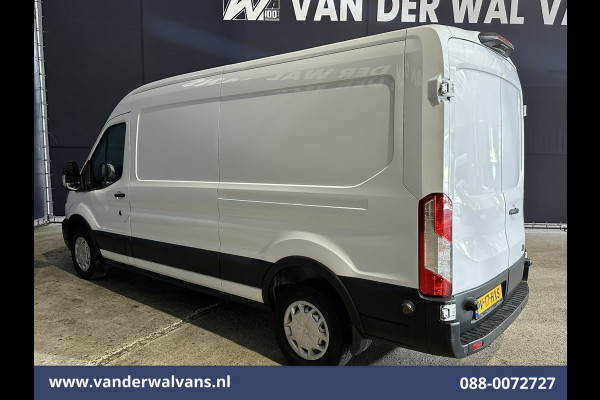 Ford Transit 2.0 TDCI 131pk L3H2 Euro6 Airco | Navigatie | Camera | Cruisecontrol | Apple Carplay | Stoelverwarming Android Auto, verwarmde voorruit, Parkeersensoren, Bijrijdersbank