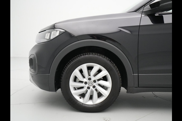 Volkswagen T-Cross 1.0 TSI 115pk Life Navigatie Trekhaak Acc Pdc Carplay Side Assist 145