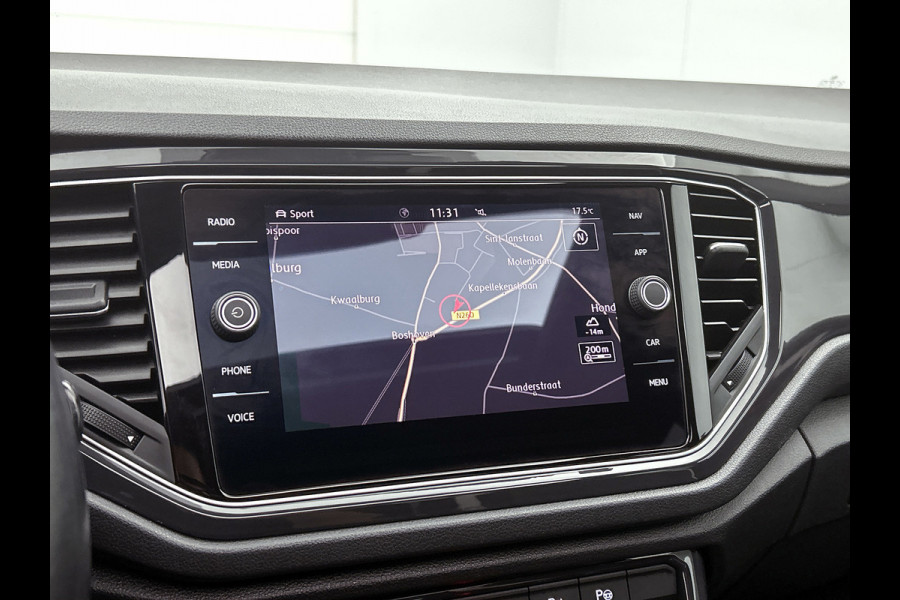 Volkswagen T-Roc 2.0 TSI 4Motion Sport (PANORAMADAK, AFNEEMBARE TREKHAAK, CAMERA, DIGITALE COCKPIT, DEALER ONDERHOUDEN)