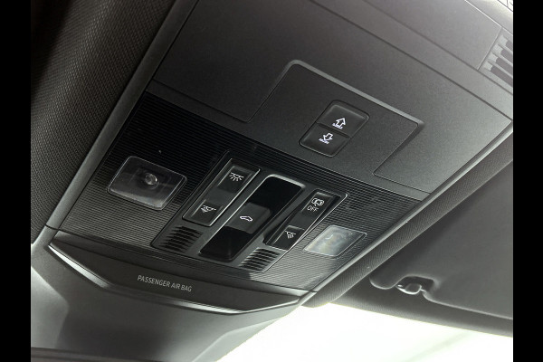 Volkswagen T-Roc 2.0 TSI 4Motion Sport (PANORAMADAK, AFNEEMBARE TREKHAAK, CAMERA, DIGITALE COCKPIT, DEALER ONDERHOUDEN)