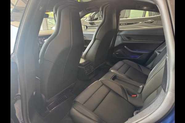Porsche Taycan 4S Performance 84 kWh / SoH 91.3% / Panoramadak / 360Camera / Head-up / Achterasbesturing / Matrix LED / 21'' / Luchtvering / Bose / Stoelmassage / Sportchrono / Leder / Stuurverwarming / DAB / ACC