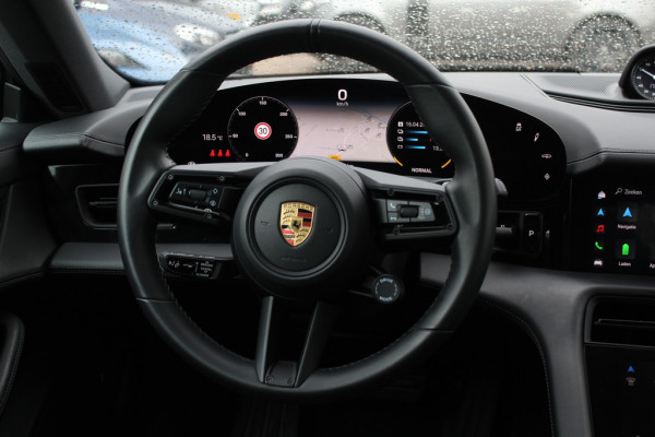 Porsche Taycan 4S Performance 84 kWh / SoH 91.3% / Panoramadak / 360Camera / Head-up / Achterasbesturing / Matrix LED / 21'' / Luchtvering / Bose / Stoelmassage / Sportchrono / Leder / Stuurverwarming / DAB / ACC