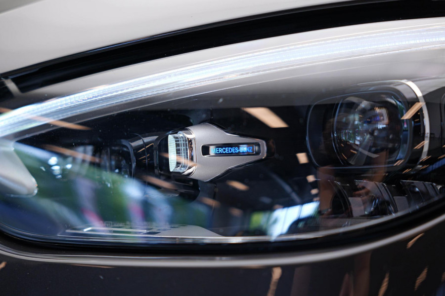 Mercedes-Benz C-Klasse 180 AMG Line |Pano|Burmester|Memory|360 Camera|