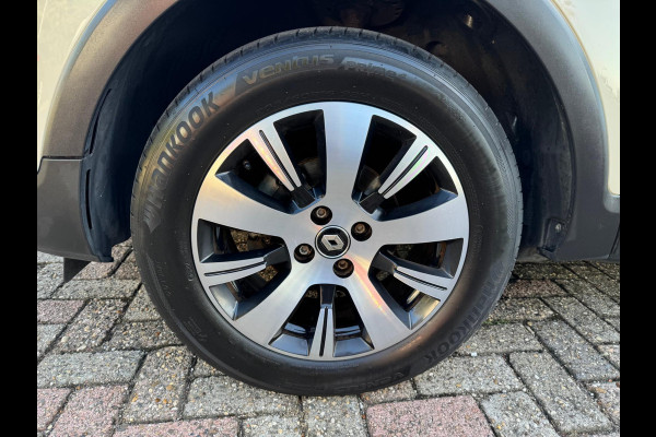 Renault Captur TCe 90 Life / Navi / LM velgen / Parkeersensoren