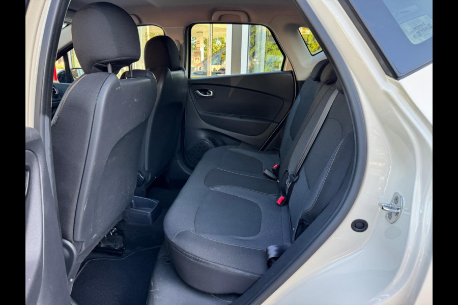 Renault Captur TCe 90 Life / Navi / LM velgen / Parkeersensoren