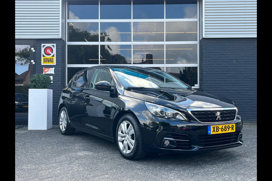Peugeot 308 1.2 Blue Executive, Bluetooth, CarPlay, Cruise, Pano, Navi, PDC