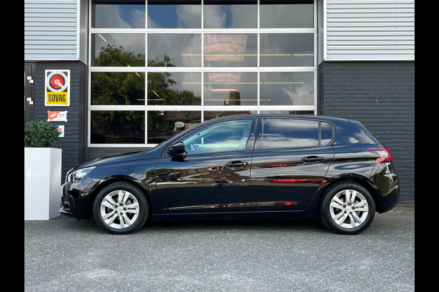 Peugeot 308 1.2 Blue Executive, Bluetooth, CarPlay, Cruise, Pano, Navi, PDC