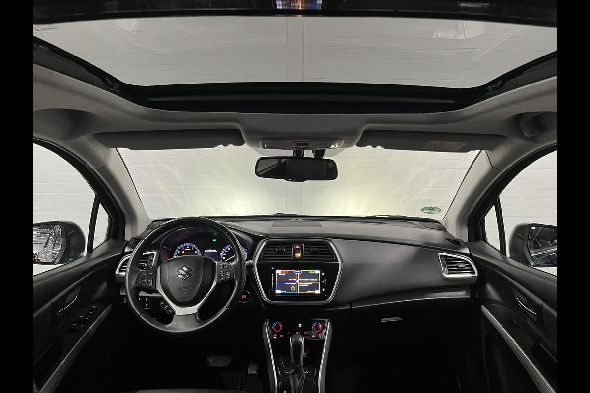 Suzuki S-Cross 1.4 Boosterjet AllGrip High Executive | Open dak | Trekhaak | Adapt. Cruise control | Stoelverwarming | Leder