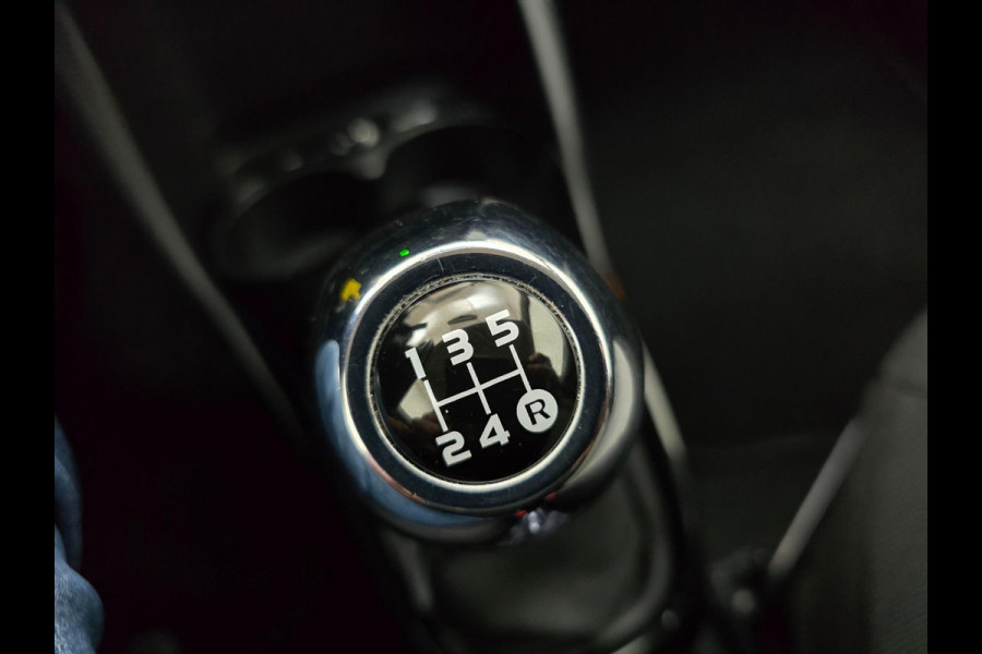 Citroën C1 Occasion 1.0 VTi Shine | Leuke uitvoering! | Tweedehands Citroen C1 in wit met parkeercamera | Bluetooth | Airco | Vol
