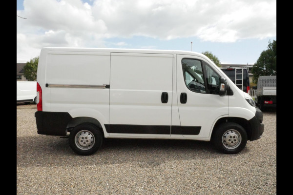Peugeot Boxer 2.2 BlueHDi 140PK, L1H1, Airco