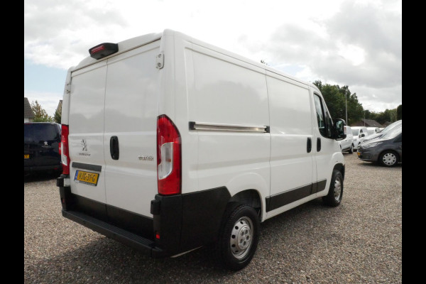 Peugeot Boxer 2.2 BlueHDi 140PK, L1H1, Airco