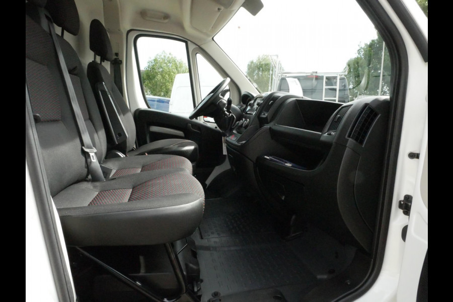 Peugeot Boxer 2.2 BlueHDi 140PK, L1H1, Airco