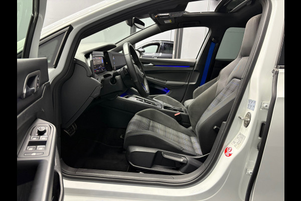 Volkswagen Golf GTE 1.4 eHybrid PANO