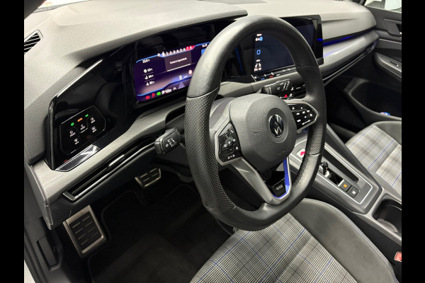 Volkswagen Golf GTE 1.4 eHybrid PANO
