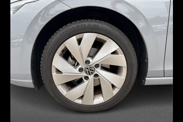 Volkswagen GOLF Variant 1.5 eTSI Business