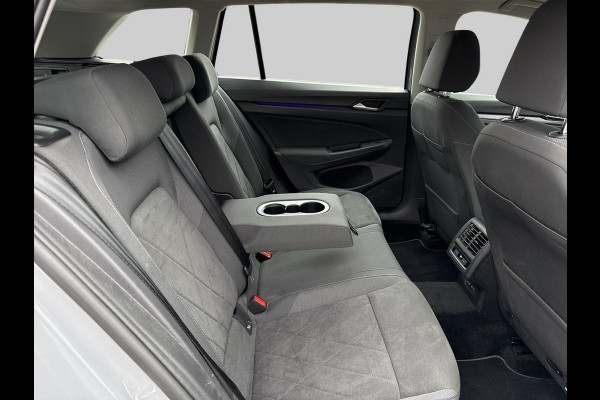 Volkswagen GOLF Variant 1.5 eTSI Business