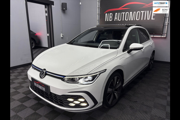 Volkswagen Golf GTE 1.4 eHybrid PANO