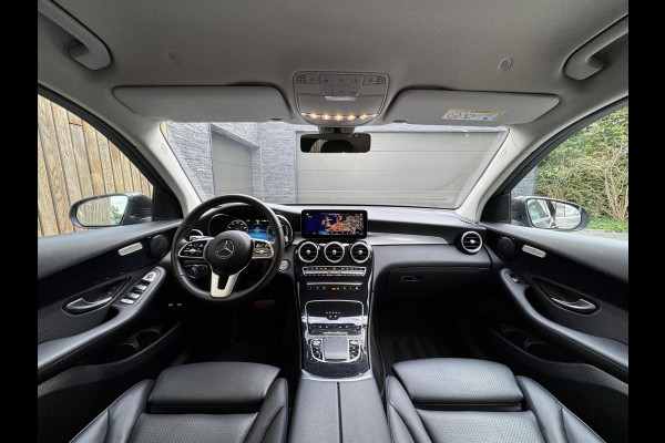 Mercedes-Benz GLC 300e 4MATIC Business Solution Automaat | Leer | Stoelverwarming | LED verlichting | Climate control | Cruise control | Achteruit