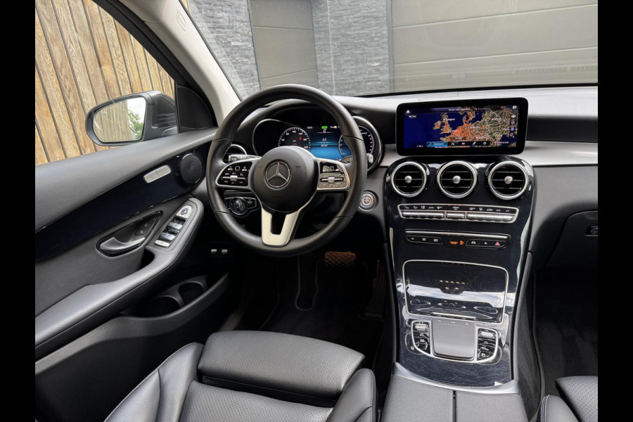 Mercedes-Benz GLC 300e 4MATIC Business Solution Automaat | Leer | Stoelverwarming | LED verlichting | Climate control | Cruise control | Achteruit