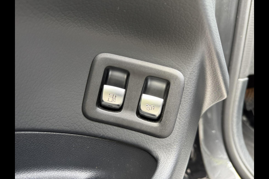 Mercedes-Benz GLC 300e 4MATIC Business Solution Automaat | Leer | Stoelverwarming | LED verlichting | Climate control | Cruise control | Achteruit