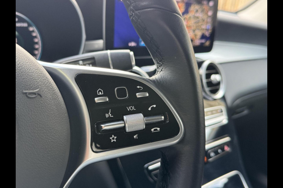 Mercedes-Benz GLC 300e 4MATIC Business Solution Automaat | Leer | Stoelverwarming | LED verlichting | Climate control | Cruise control | Achteruit