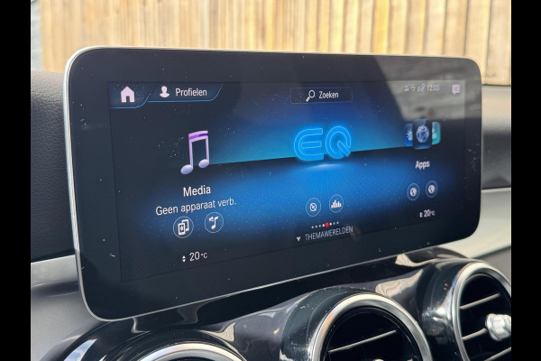 Mercedes-Benz GLC 300e 4MATIC Business Solution Automaat | Leer | Stoelverwarming | LED verlichting | Climate control | Cruise control | Achteruit