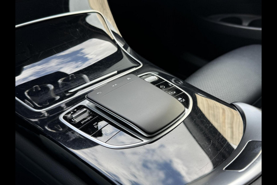 Mercedes-Benz GLC 300e 4MATIC Business Solution Automaat | Leer | Stoelverwarming | LED verlichting | Climate control | Cruise control | Achteruit