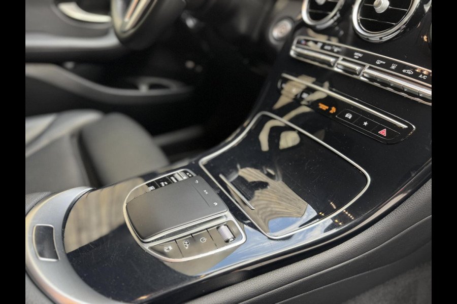 Mercedes-Benz GLC 300e 4MATIC Business Solution Automaat | Leer | Stoelverwarming | LED verlichting | Climate control | Cruise control | Achteruit