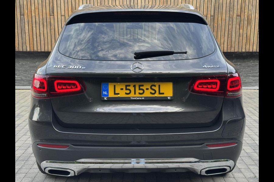 Mercedes-Benz GLC 300e 4MATIC Business Solution Automaat | Leer | Stoelverwarming | LED verlichting | Climate control | Cruise control | Achteruit