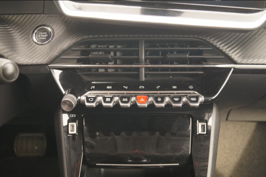 Peugeot e-2008 EV Allure Pack 50kWh -ECC-PDC-CAM-DAB-