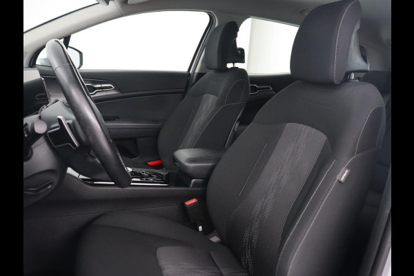 Kia Sportage 1.6 T-GDi Plug-in Hybrid AWD DynamicPlusLine | Automaat | Carplay | Camera | Adaptive cruise | LED | PHEV | DAB | Climate controle | LMV 19 inch