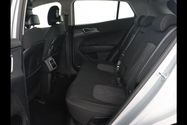 Kia Sportage 1.6 T-GDi Plug-in Hybrid AWD DynamicPlusLine | Automaat | Carplay | Camera | Adaptive cruise | LED | PHEV | DAB | Climate controle | LMV 19 inch