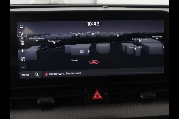 Kia Sportage 1.6 T-GDi Plug-in Hybrid AWD DynamicPlusLine | Automaat | Carplay | Camera | Adaptive cruise | LED | PHEV | DAB | Climate controle | LMV 19 inch