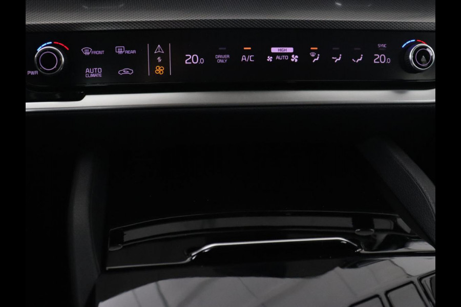 Kia Sportage 1.6 T-GDi Plug-in Hybrid AWD DynamicPlusLine | Automaat | Carplay | Camera | Adaptive cruise | LED | PHEV | DAB | Climate controle | LMV 19 inch