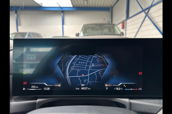 BMW 3 Serie Touring 318i M-Sport 291PK 340i Uitgevoerd Automaat|Navi|Adaptive Cruise