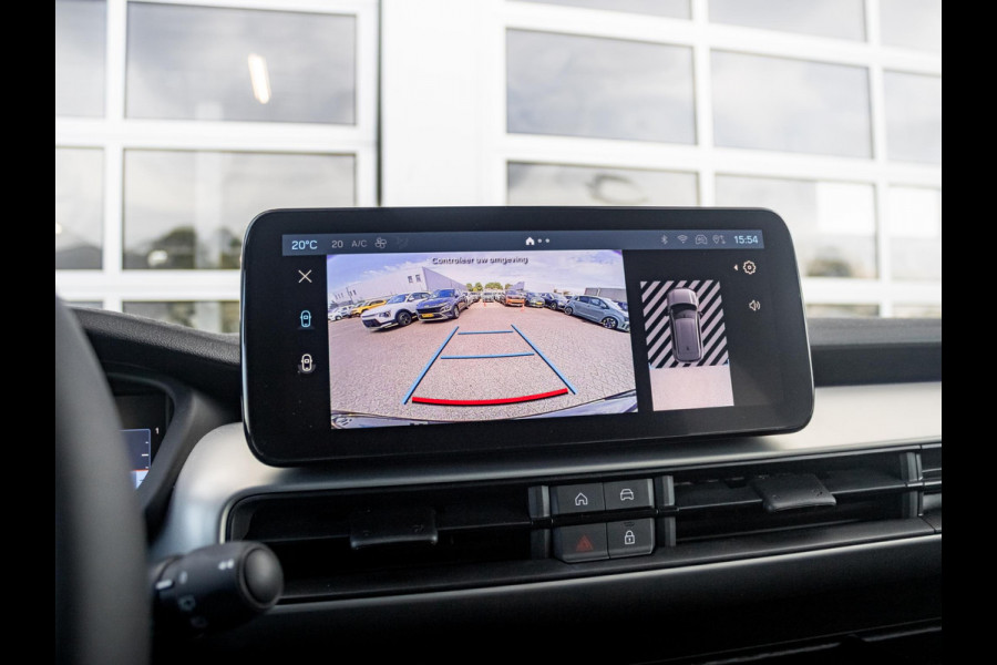 Jeep Avenger Summit 54 kWh | Clima | Camera | Apple Carplay | Elektr. A-Klep | Winter Pack | Navi | BSM | Warmtepomp