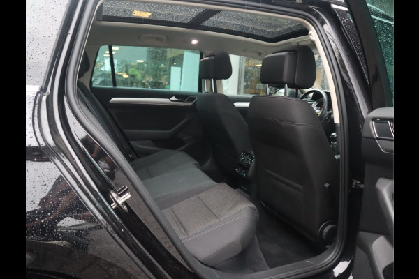 Volkswagen Passat Variant 1.4 TSI Comfortline Business / Adapt. Cruise / Navigatie
