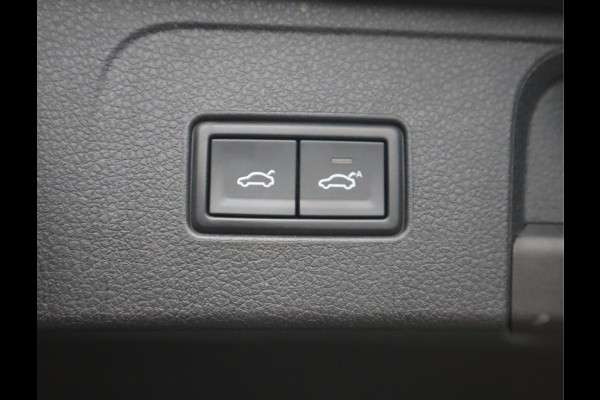 Volkswagen Passat Variant 1.4 TSI Comfortline Business / Adapt. Cruise / Navigatie