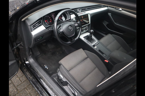 Volkswagen Passat Variant 1.4 TSI Comfortline Business / Adapt. Cruise / Navigatie