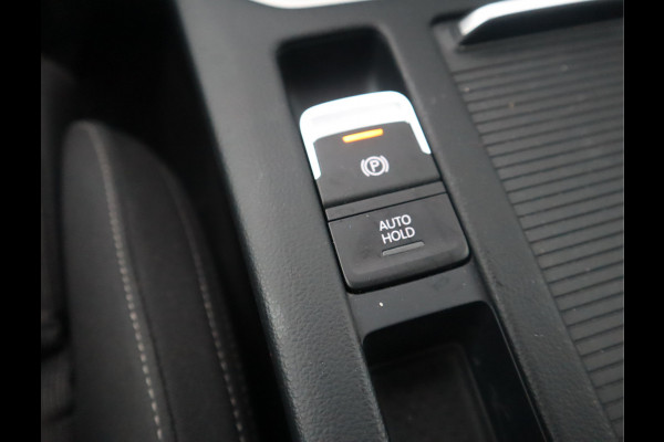 Volkswagen Passat Variant 1.4 TSI Comfortline Business / Adapt. Cruise / Navigatie