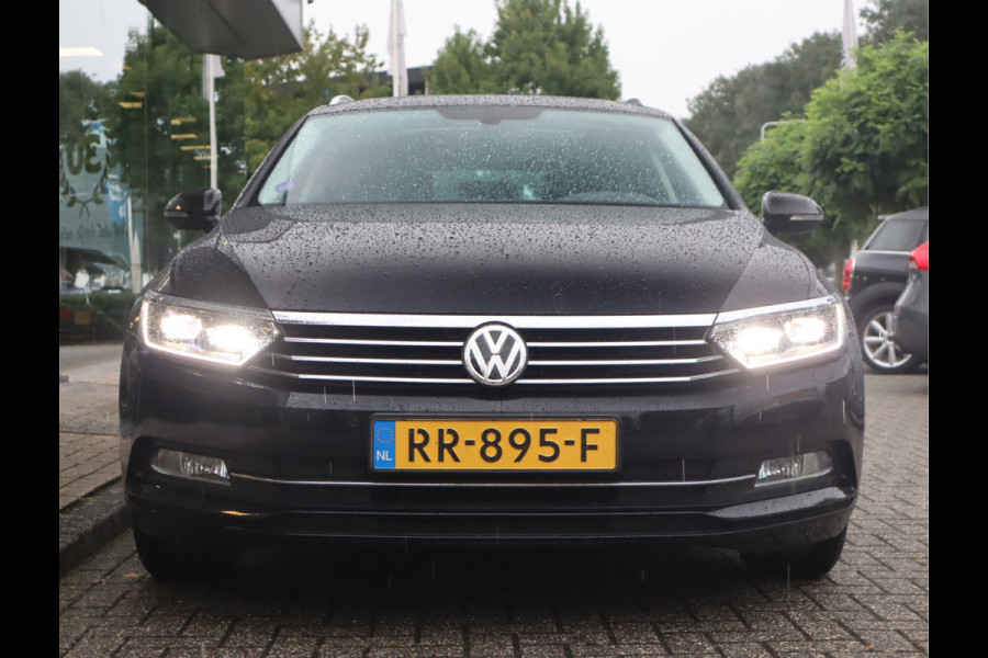 Volkswagen Passat Variant 1.4 TSI Comfortline Business / Adapt. Cruise / Navigatie