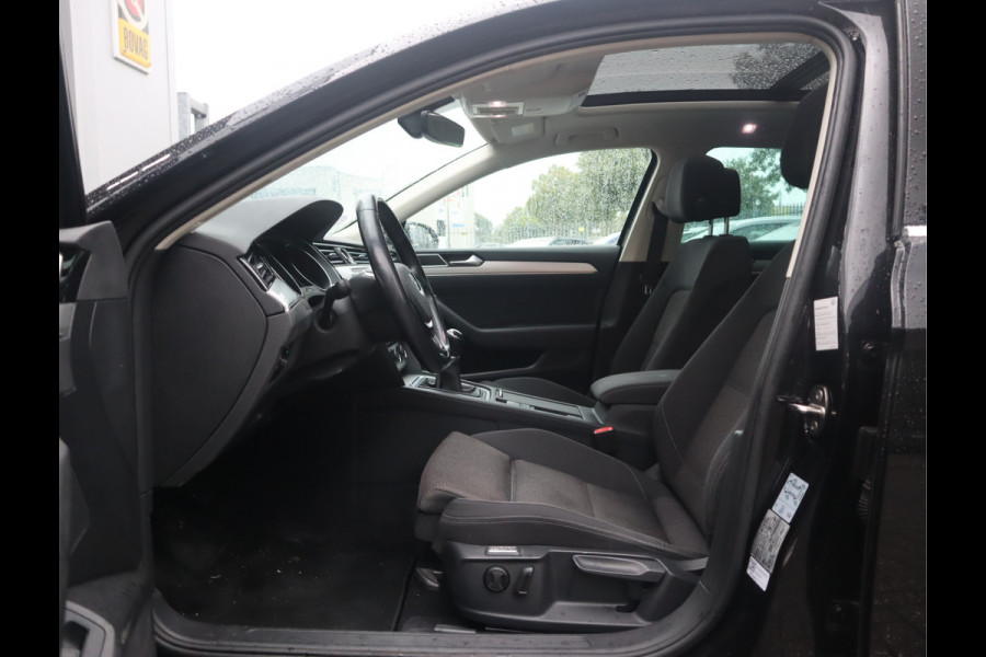 Volkswagen Passat Variant 1.4 TSI Comfortline Business / Adapt. Cruise / Navigatie