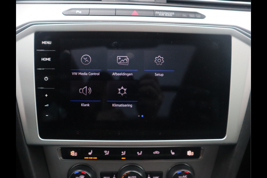 Volkswagen Passat Variant 1.4 TSI Comfortline Business / Adapt. Cruise / Navigatie