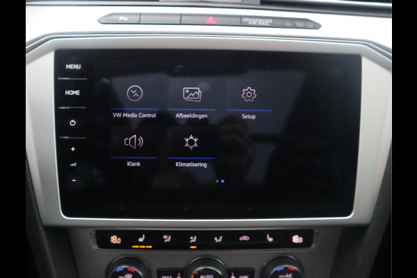 Volkswagen Passat Variant 1.4 TSI Comfortline Business / Adapt. Cruise / Navigatie