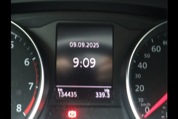 Volkswagen Passat Variant 1.4 TSI Comfortline Business / Adapt. Cruise / Navigatie